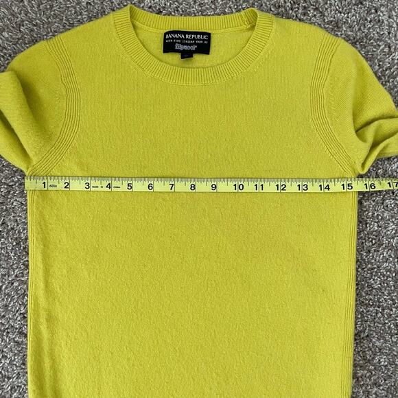 Banana Republic Sweater‎ Crew Neck Fine Italian Yarn Knit Top Yellow XS - Picture 6 of 6